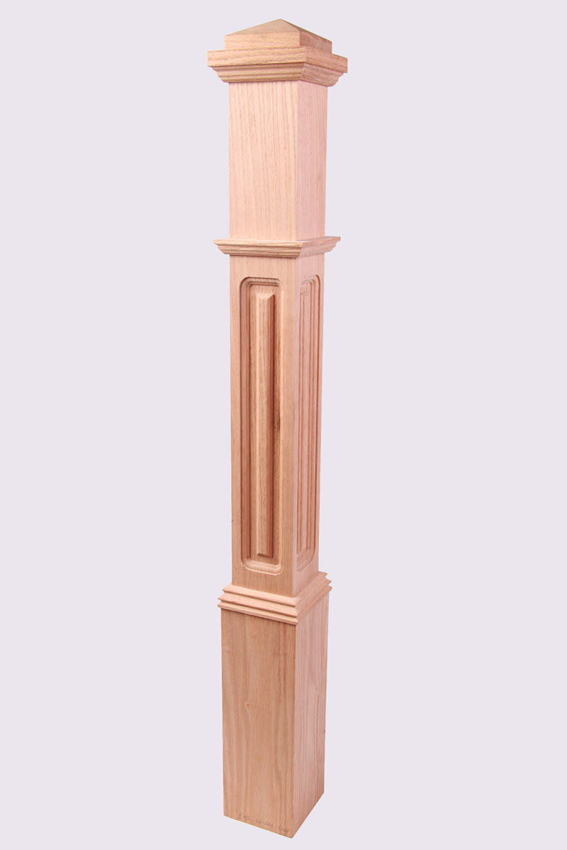 RED OAK LARGE RAISED PANEL LANDING SQUARE POST WITH BASE